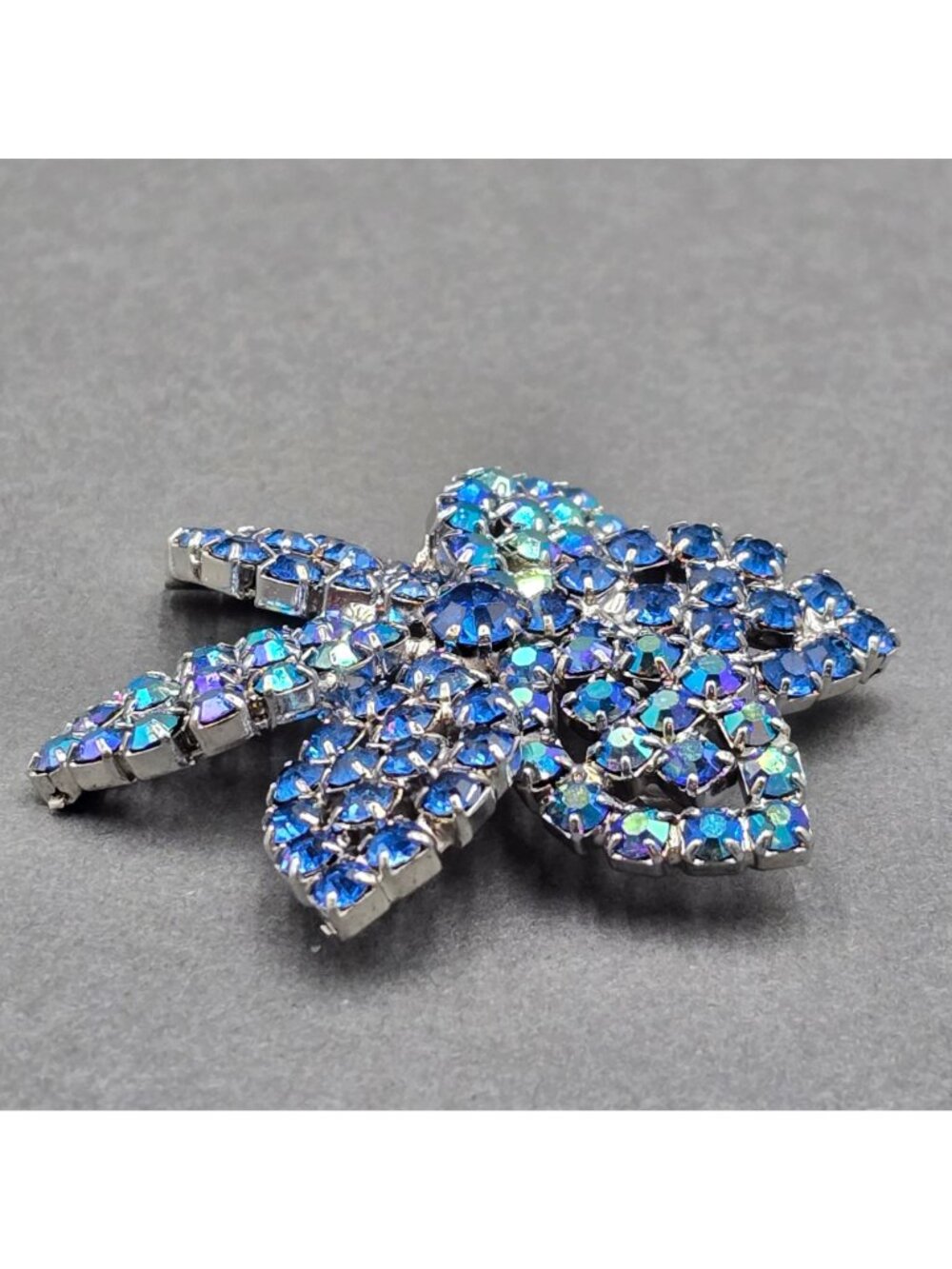 Vintage Rhinestone Blue Aurora Borealis Flower Brooch 2" Silver Tone Star Pin - Picture 2 of 9